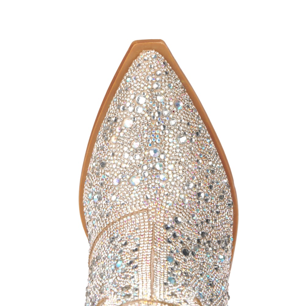 Glitzy
